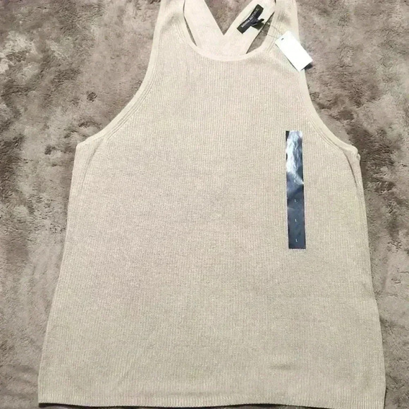 BANANA REPUBLIC REVERSE CROSS-BACK TANK - Picture 9 of 10